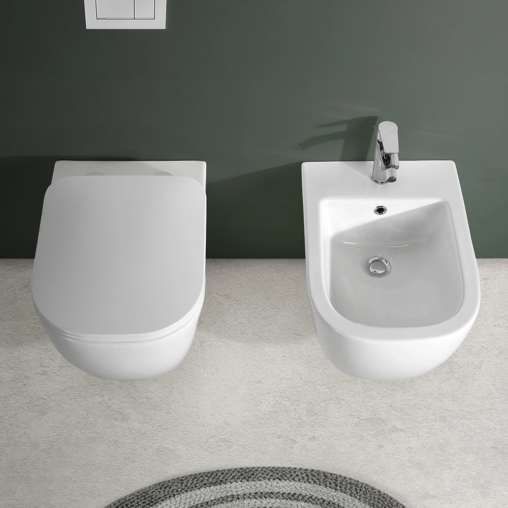 Wc sospeso bianco design quadrato in ceramica con scarico Rimless Kayra