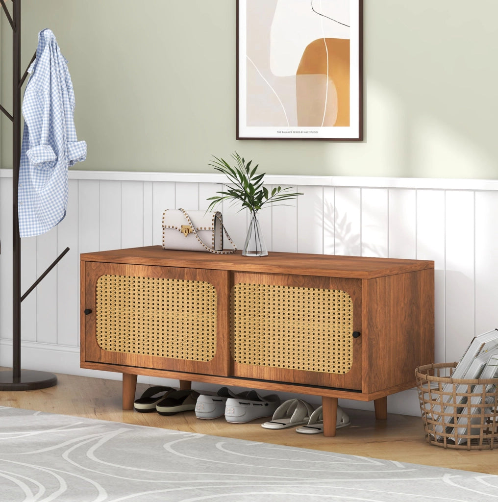 Scarpiera con 2 ante effetto rattan e ripiano regolabile; 104 x 40 x 48 cm; colore noce