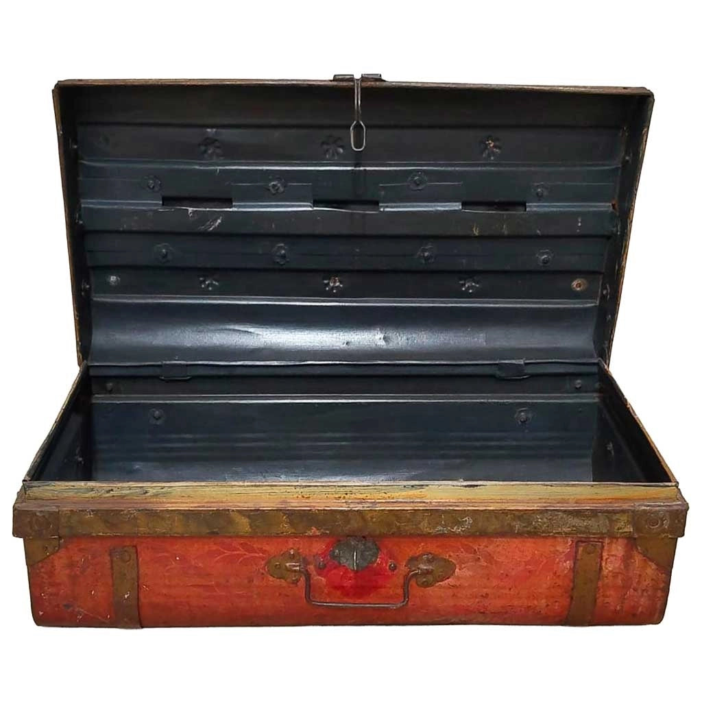 Valigia metallo artigianale rossa 67x37x25h cm