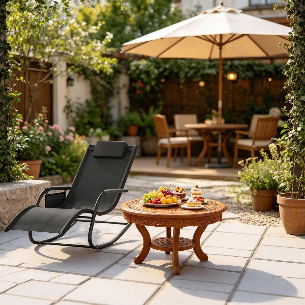 Sedia a dondolo da esterno con tasca laterale e design ergonomico in metallo e poliestere nero