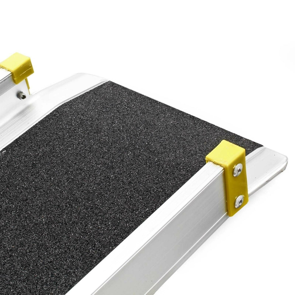 Set di 2 rampe di accesso telescopiche portata 270 kg alluminio pieghevole piano di carico 16_0002821