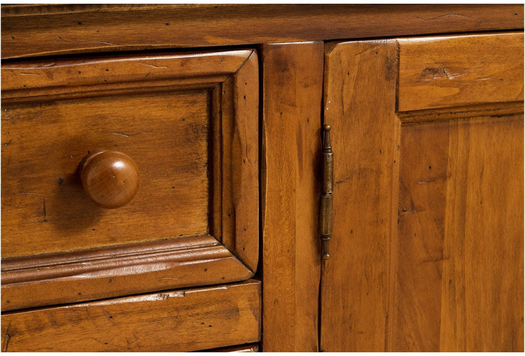 Biscottini Mobile porta tv Country in legno massello di tiglio finitura noce L150xPR51xH56 cm. Made in Italy