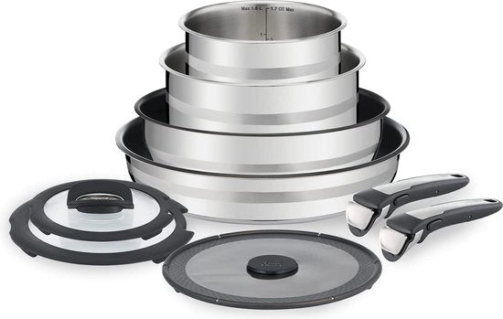 Set di pentole con coperchi 9 pezzi - duraturo - set di pentole di lusso per cucina - alta qualità - facile da pulire.
