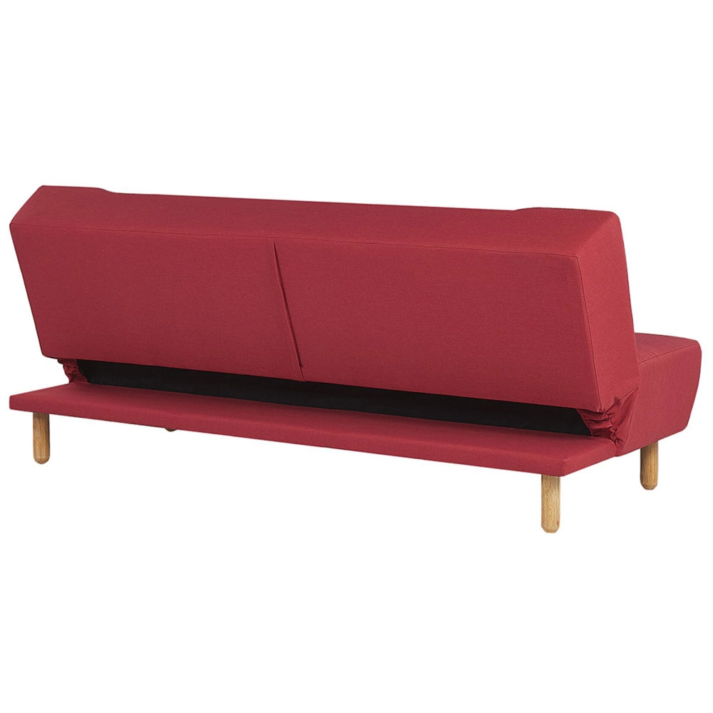 Divano Rosso Rivestimento In Tessuto Gambe In Legno Chiaro 3 Posti Stile Scandinavo