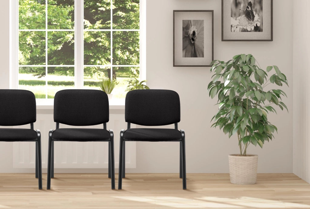Sedia Ken in stoffa nero