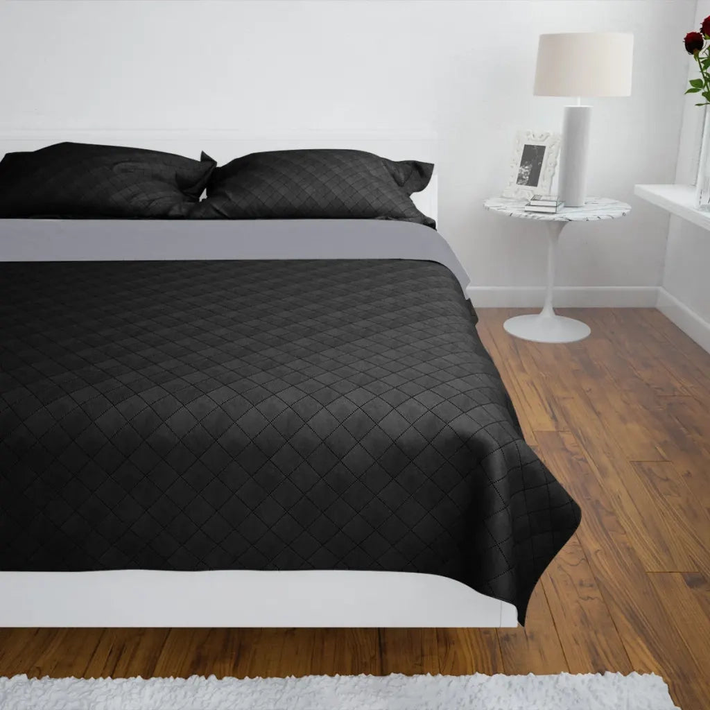 Oboustranný prošívaný přehoz na postel černo-šedý 170 x 210 cm 130883