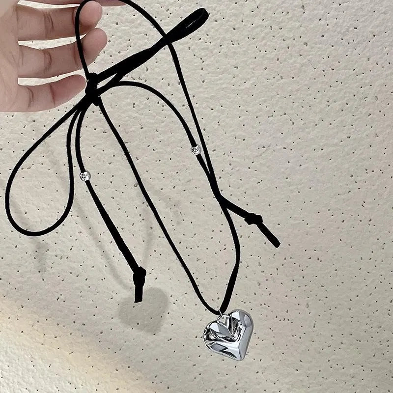 Collana con ciondolo a forma di cuore fatta a mano, regalo di Natale o compleanno.