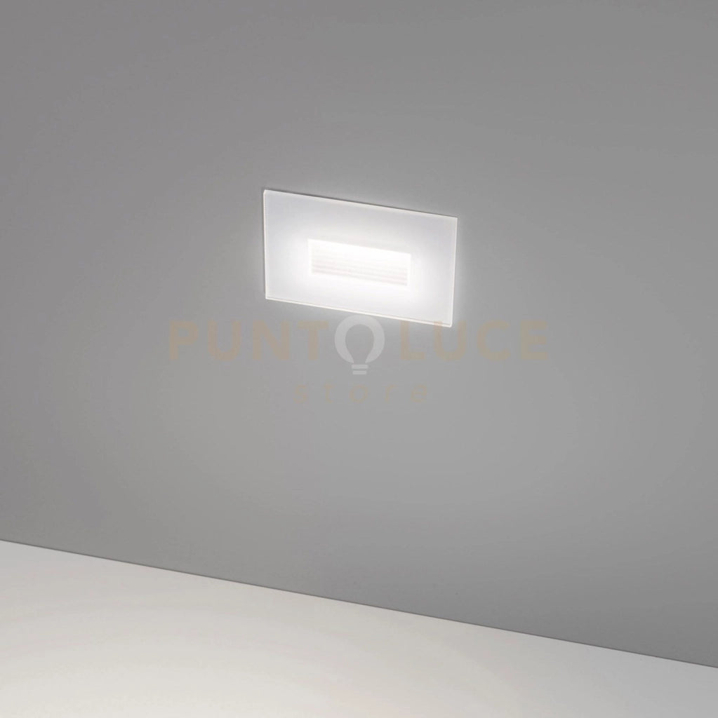GES2050- SEGNAPASSI IN ALLUMINIO E VETRO BIANCO IP66 LED 3000-4000-6000K 320-400-380LM 4,5W