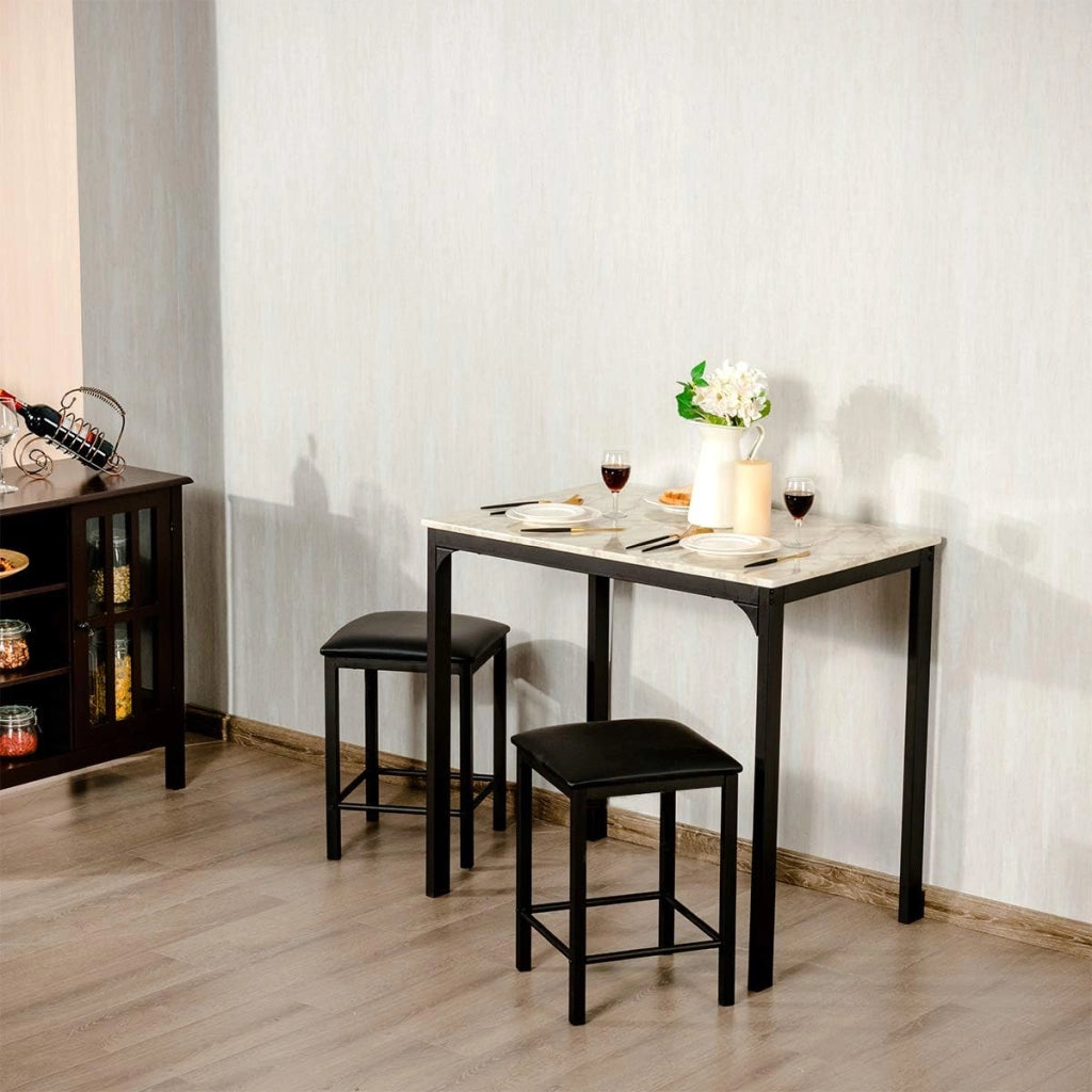 Tavolo alto da cucina e 2 sgabelli, set di 3 pezzi di sala da pranzo per 2 persone, tavolo bar cucina moderno e compatto in finitura finto marmo, mangia in piedi per bistrò, soggiorno (bianco)