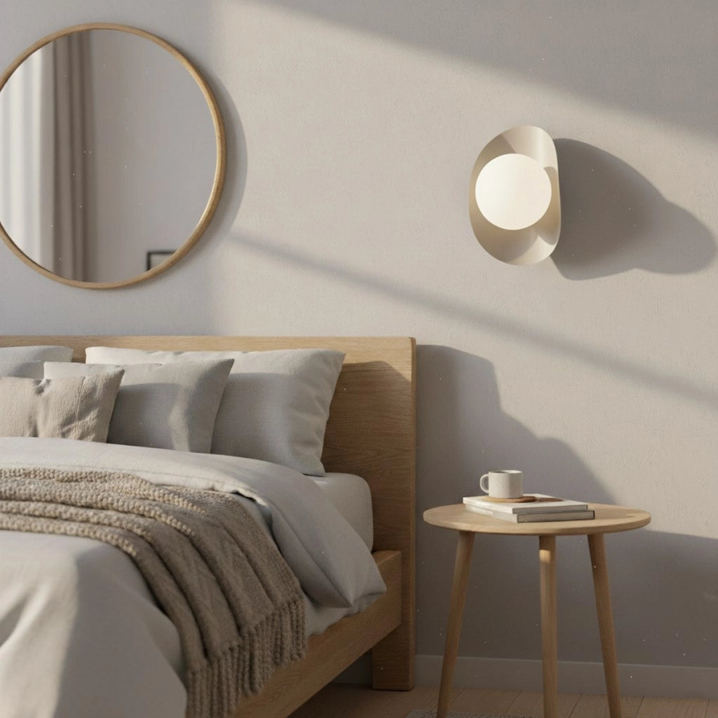 Lampada da parete Fiero Moka con diffusore in vetro