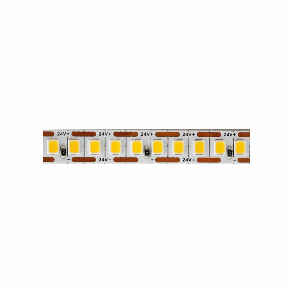 LED Strip 5m serie FINE 68, 19,2W al metro, 3000K Luce Calda, IP20, Striscia LED professionale ad alta efficienza per illuminazione d'interni