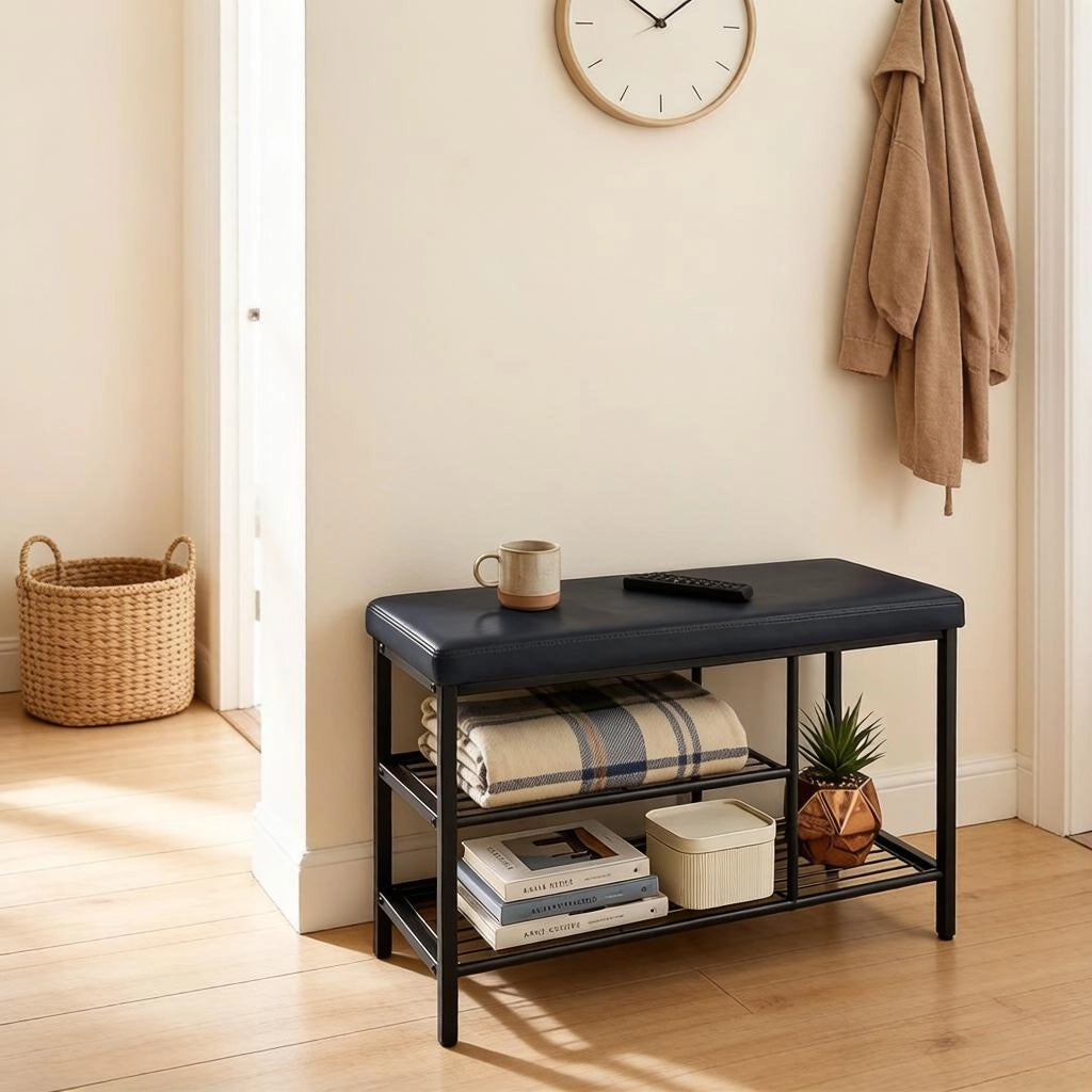 Panca portascarpe salvaspazio con seduta e 3 scomparti aperti in metallo e similpelle nera 80 × 30 × 50 cm