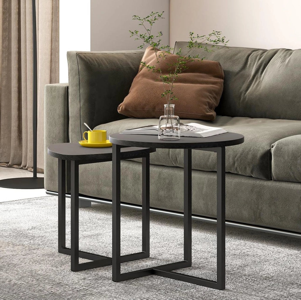 Set di 2 tavolini a cuore in metallo nero; design industriale