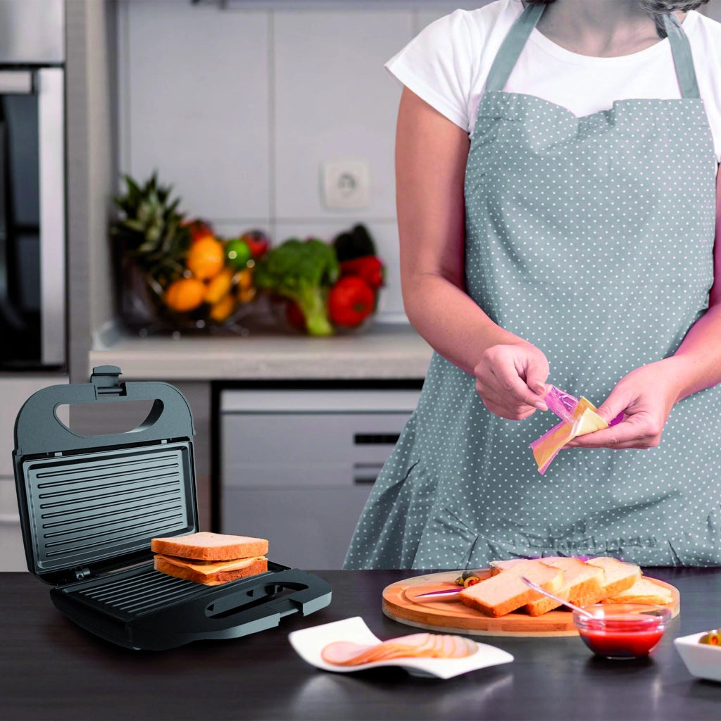 Black+Decker TOSTIERA BXSA752E 750 W