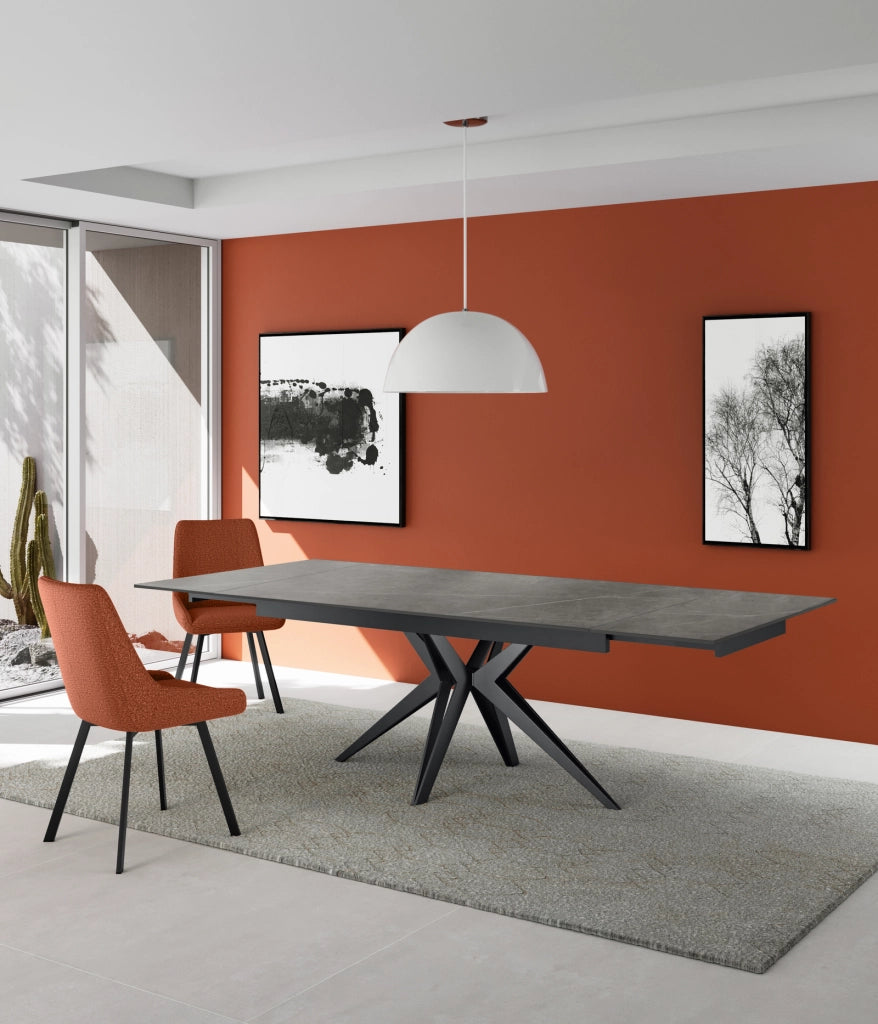 Tavolo Allungabile Match 2 Moderno in Ceramica Marmo Grigio Opaco con Base a Stella in Metallo Nero - Struttura 160-240cm x 90cm