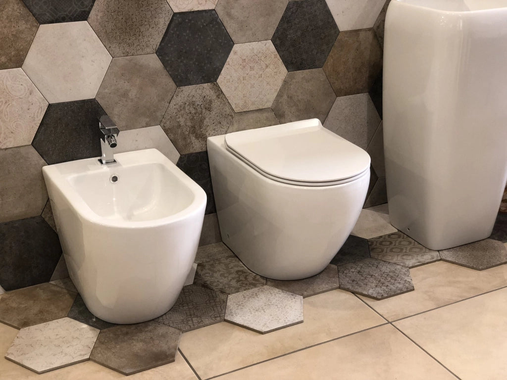 Coppia di sanitari wc e bidet a terra ceramica SICENA ROUNDED