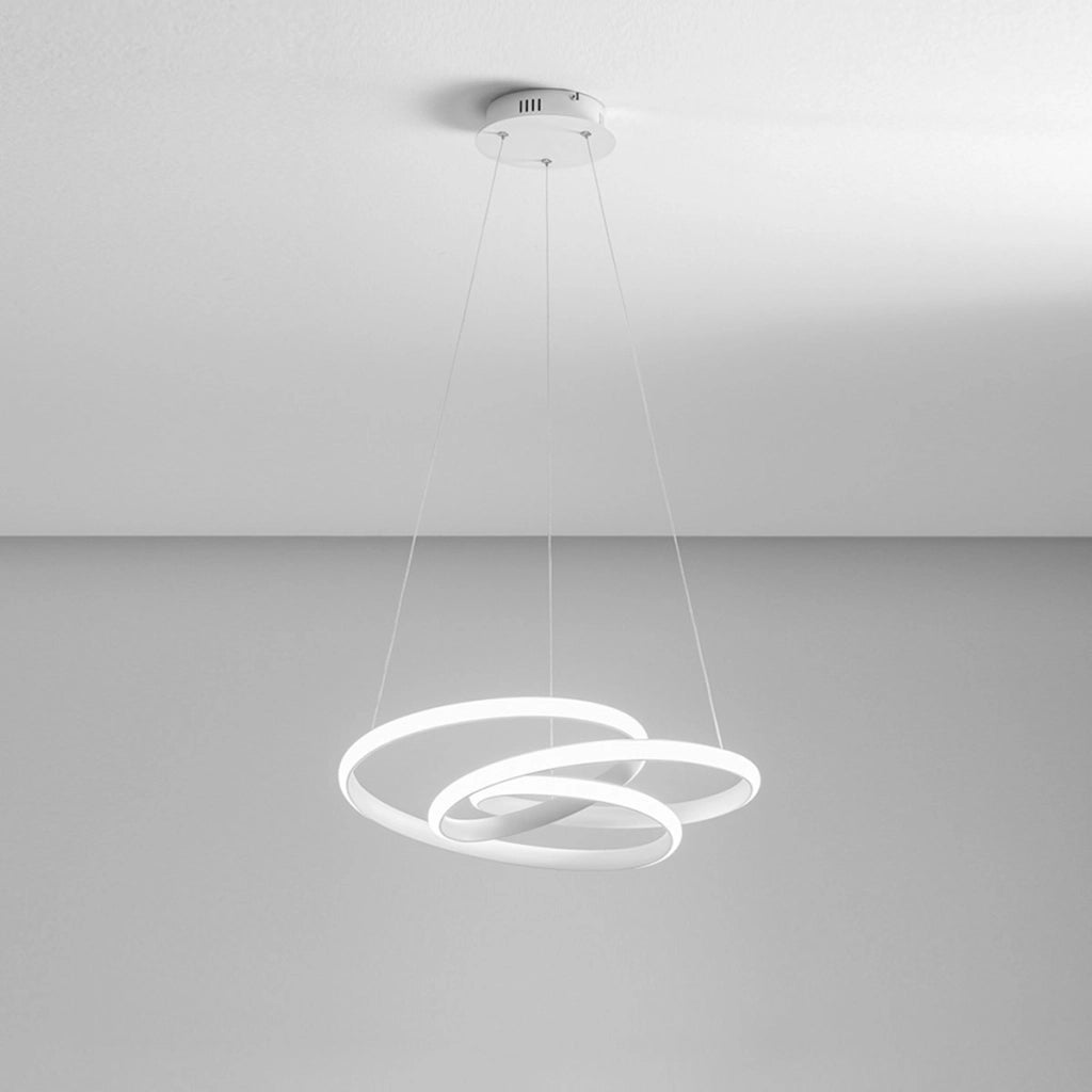 Diva - Lampada a sospensione led 47W dimmerabile - Design moderno in alluminio bianco satinato, luce calda 3000K, anelli intrecciati d.65cm