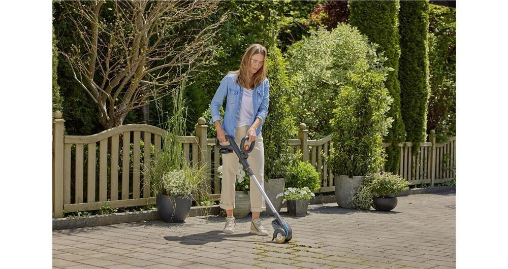 Gardena 14820-20 spazzatrice elettrica per erba infestante Batteria