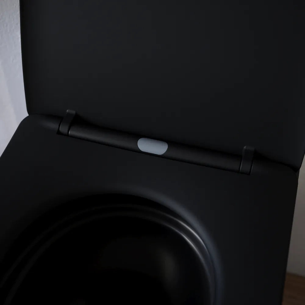 Vaso filomuro tornado silent flush in ceramica nero opaco con copri-wc soft-close | Riga