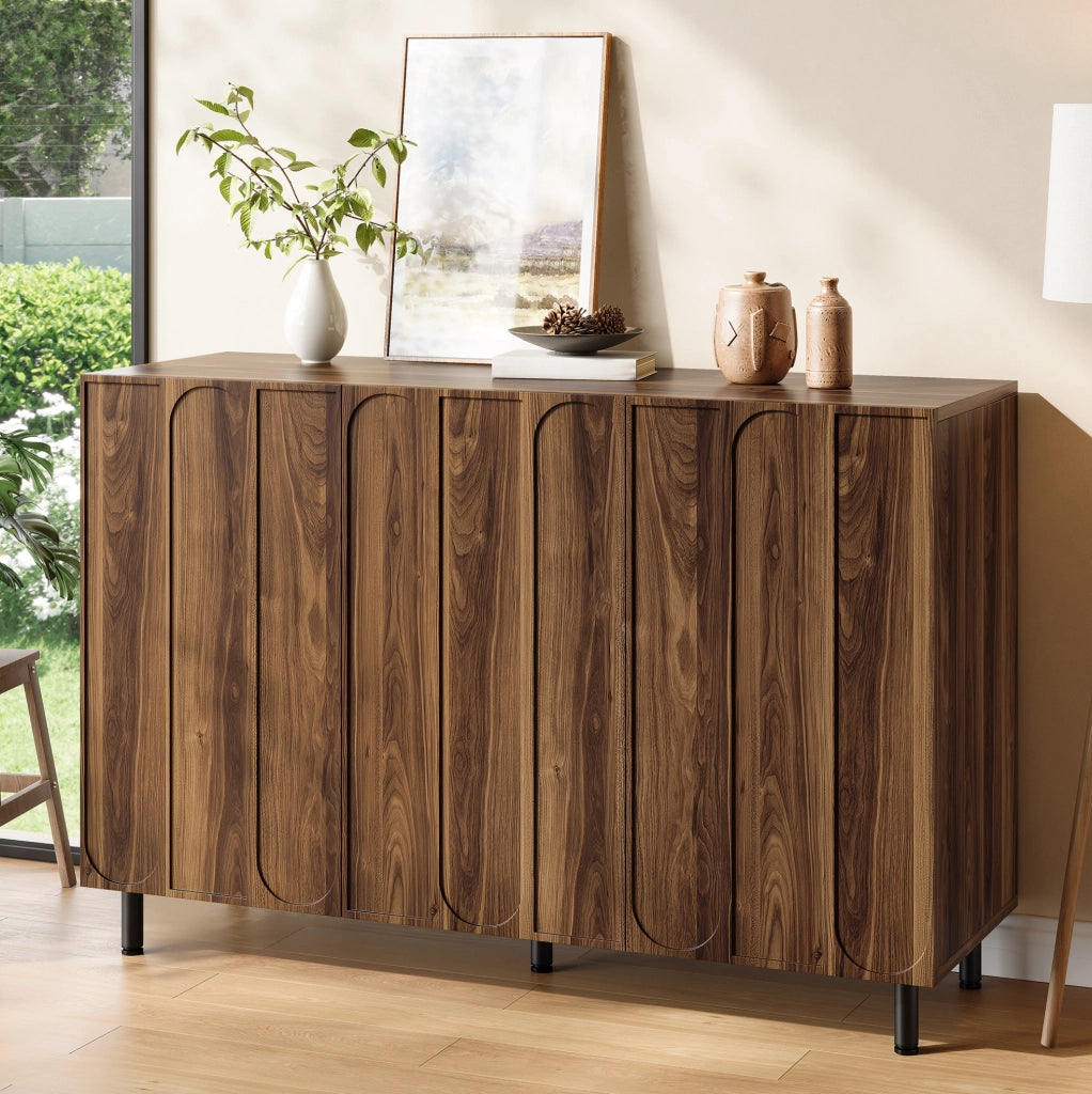 Sideboard a 3 ante con ripiani regolabili; PB e MDF; finitura noce