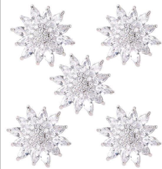 Decorazioni per tubi da giardino a forma di zinnia con perle metalliche e cristalli, set da 5 pezzi, 20 mm, accessori DIY in argento.