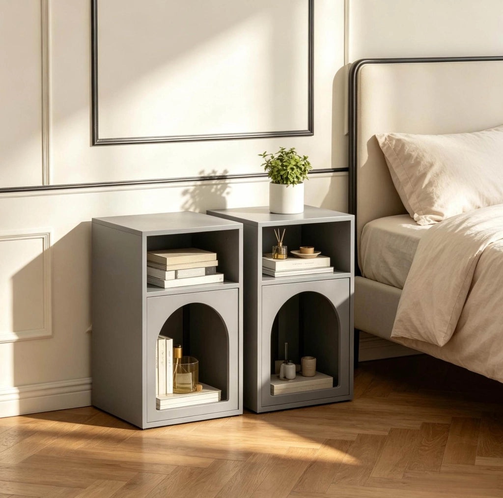 Coppia di comodini grigi in MDF con vani aperti, 40x30x60 cm