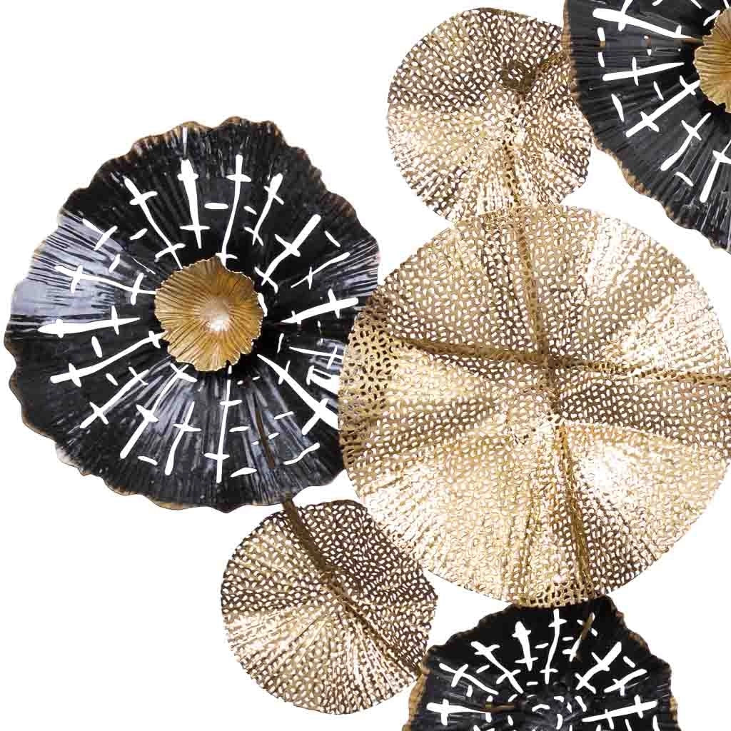 Carta da parati decorativa in metallo 134,6x68,6x8,9