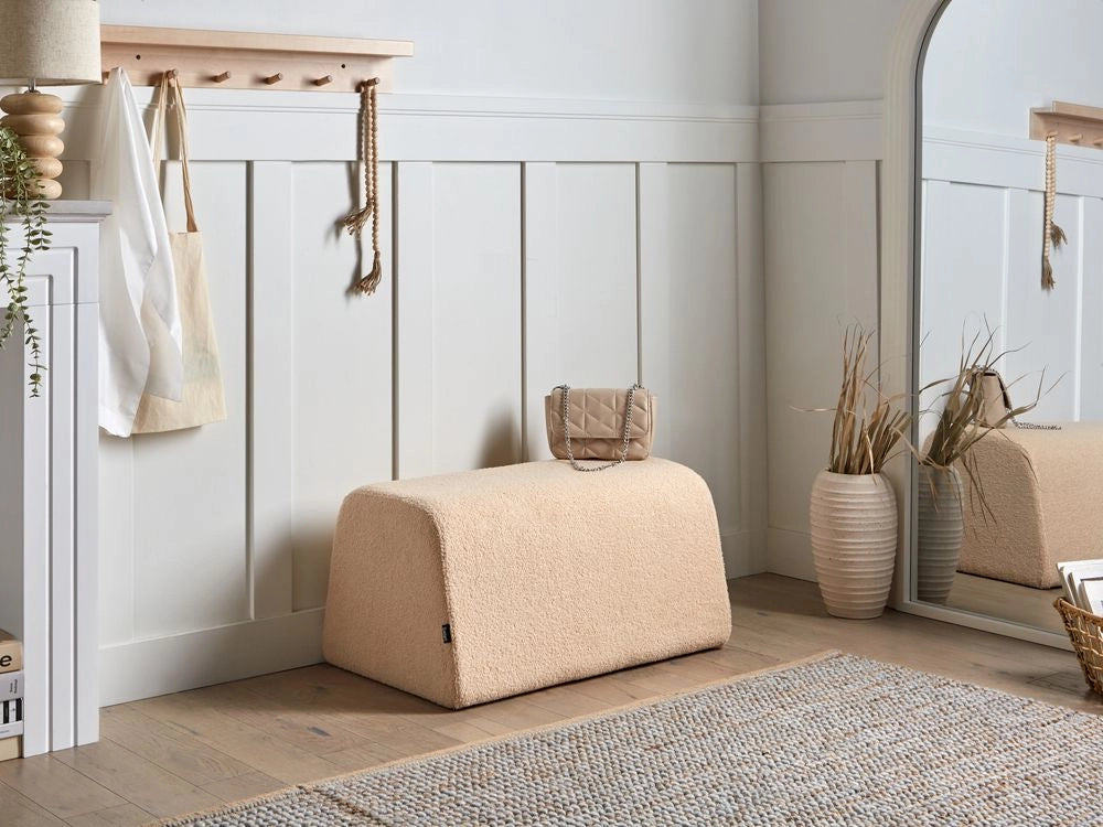 Pouf poggiapiedi rettangolare da salotto imbottito in tessuto boucle beige
