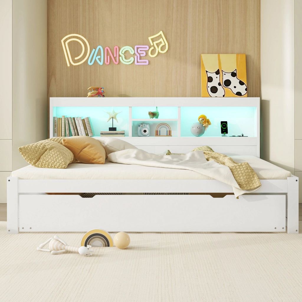 LETTO estraibile 140x200 cm bianco con LED, presa, USB e vano laterale