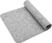 Panno da Scrivania in Velluto 68x33cm - Antistatico - Resistente alla Sporcizia - Ripiegabile - Adatto per Computer e Laptop - Colore Grigio Chiaro - Utilizzo Casa e Ufficio