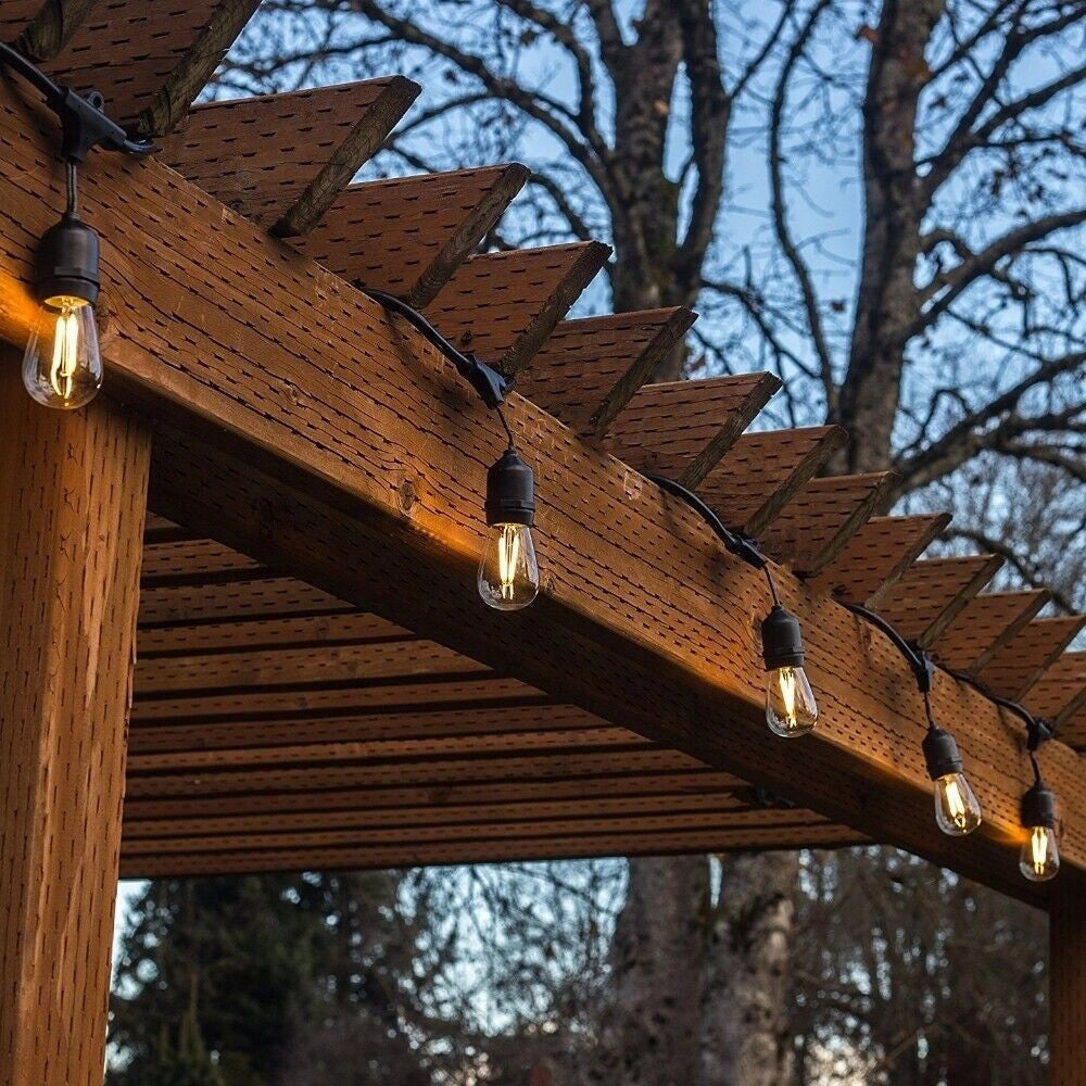 Trade Shop - Catena Luminosa Da Esterno Modulare 10 Lampadine E27 Cavo 10 Metri Ip65 Bianco -