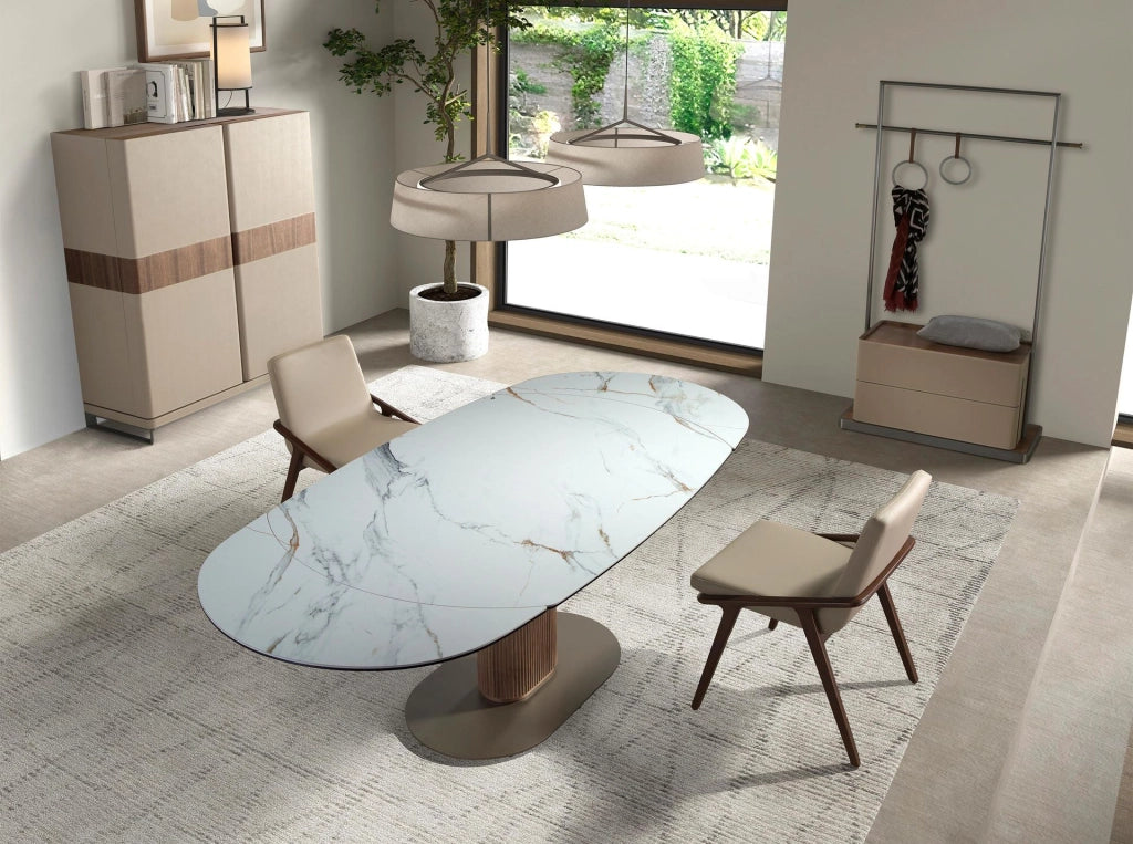 Credenza alta in similpelle, noce e acciaio lucido