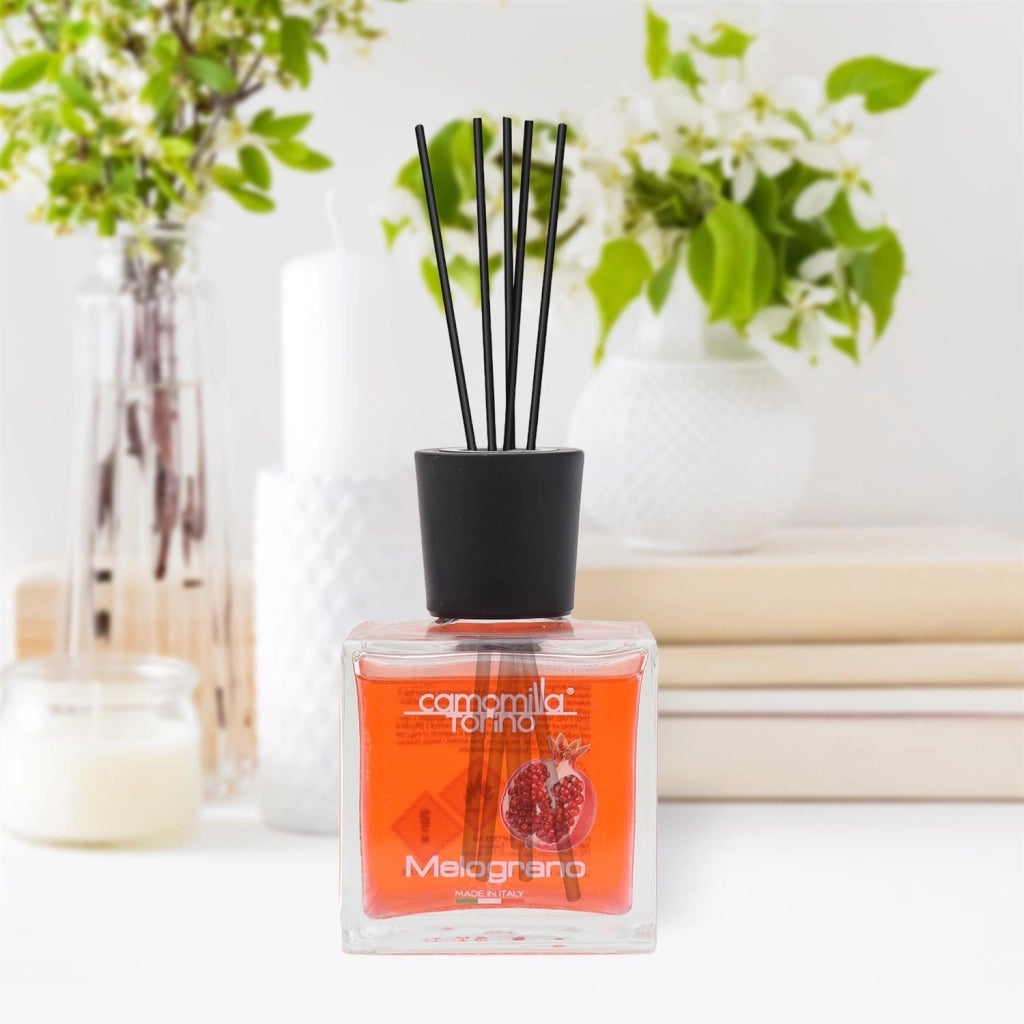 CAMOMILLA TORINO DIFFUSORE PER AMBIENTE CON BASTONCINI AL MELOGRANO DA 100 ML