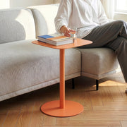 Tavolino Laterale da Divano Nastätten Metallo Piano Quadrato - Arancione [en.casa]
