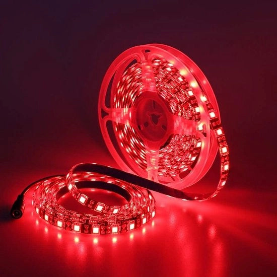 Strisce LED - 12 V rosse 5 m nero PCB 300 led SMD 5050 - Tagliabile Acqua resistente IP65 - Per uso residenziale Commerciale Industriale Progetto illuminazione