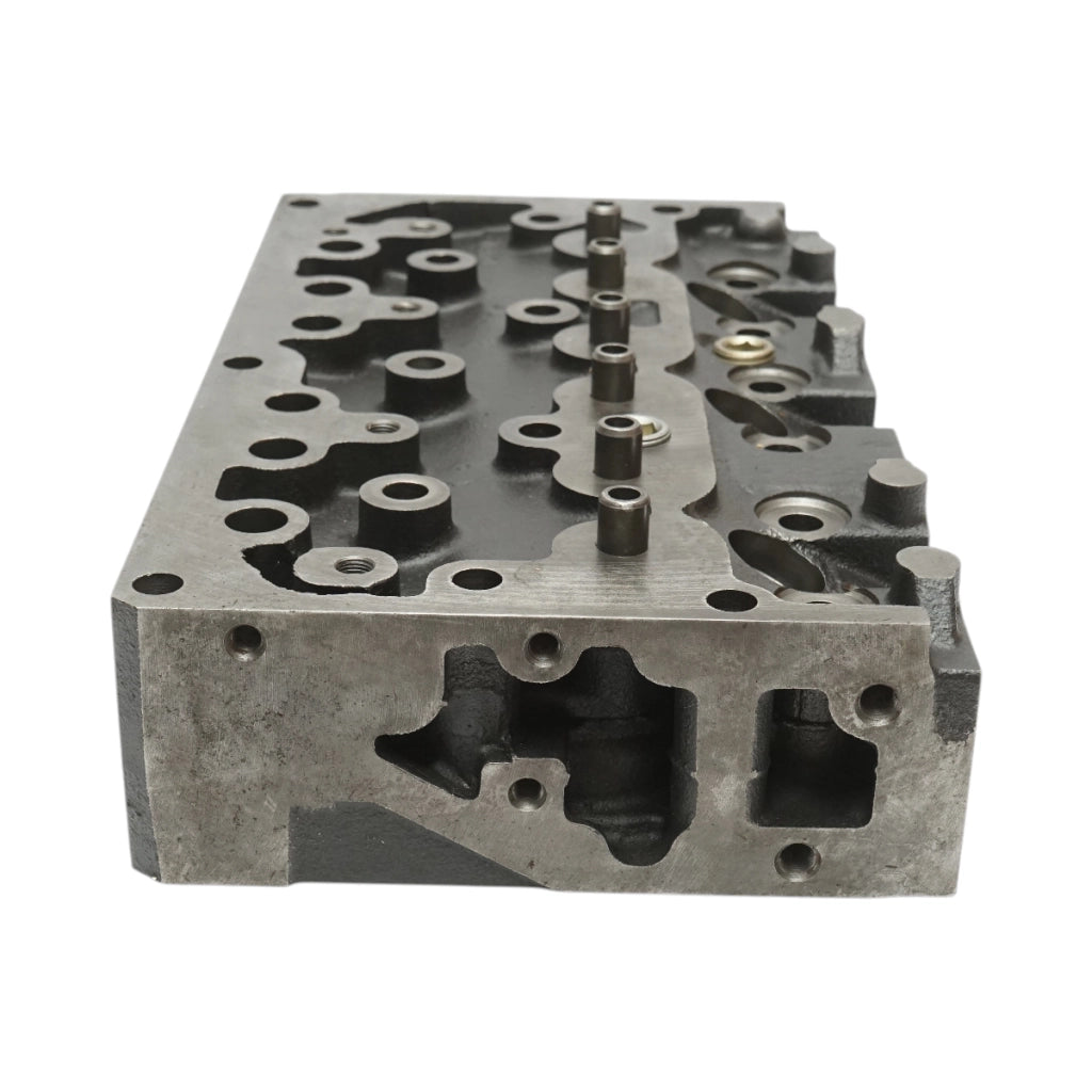 Testata motore Massey Ferguson 230, 240, 240S Codice OEM 0011562U91