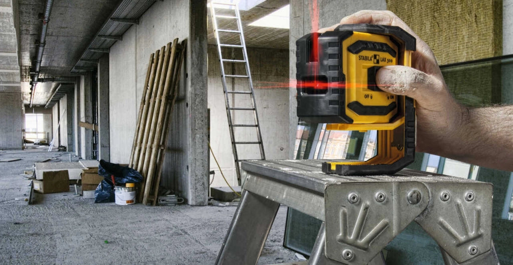 LASER A PIOMBO E A LINEE INCROCIATE LAX 300 SET 5 UNITA' + LT30  LT 30 Puntello Lunghezza regolabile: 1.35 - 3.65- STABILA