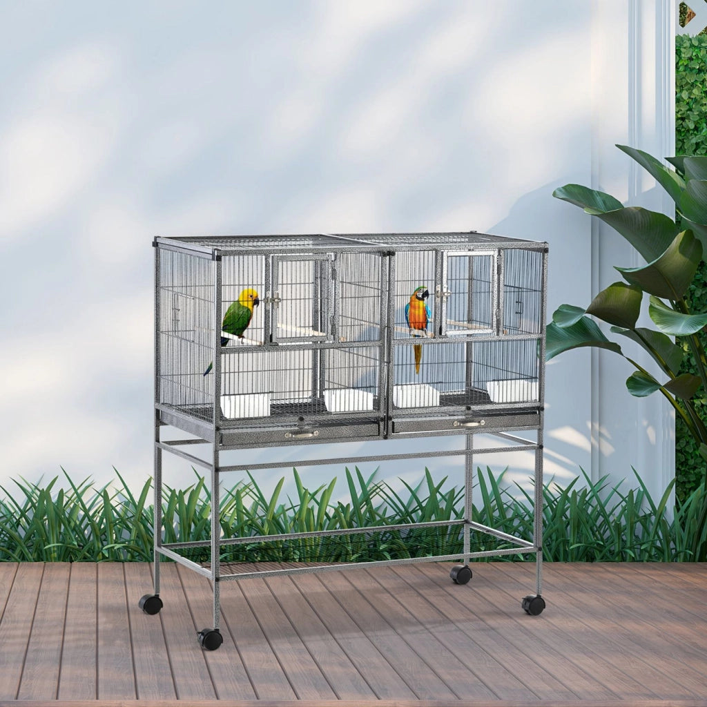 EasyComfort Doppia Gabbia per Uccelli in Metallo di Alta Qualità con Vassoi Estraibili, Supporto Stabile con 4 Ruote e Ripiano, 95x45.5x102cm, Nero Grigio