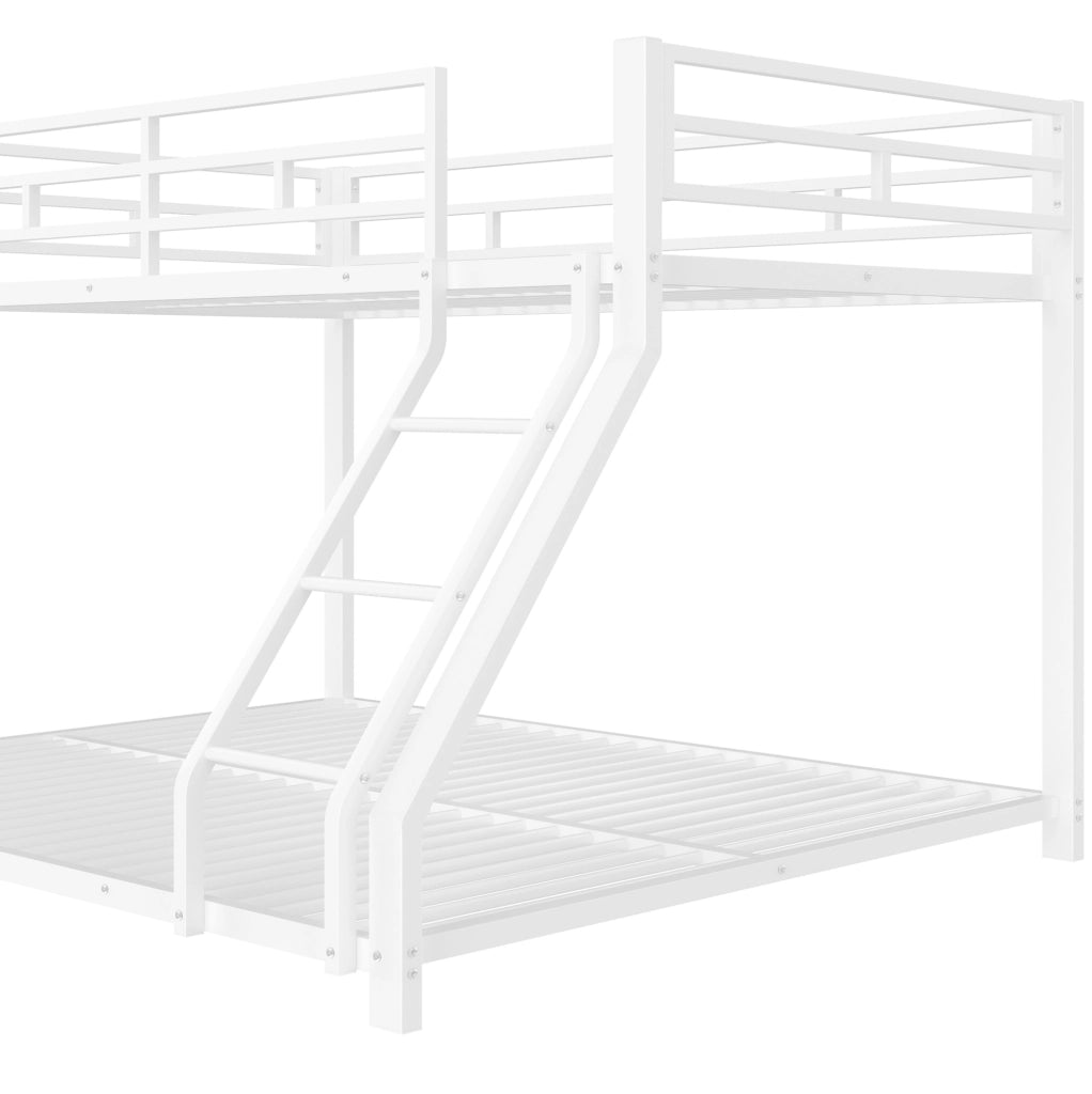 Letto a castello in metallo 90x200 cm / 140x200 cm con scala e sponde bianco