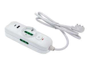 Multipresa Fanton 3 Posti Bipasso +2 Usb +1 Schuko Linea Retail 474124