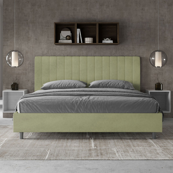 Letto Matrimoniale King Size 180x210 cm con Rete Imbottito in Microfibra Agueda Tè Verde