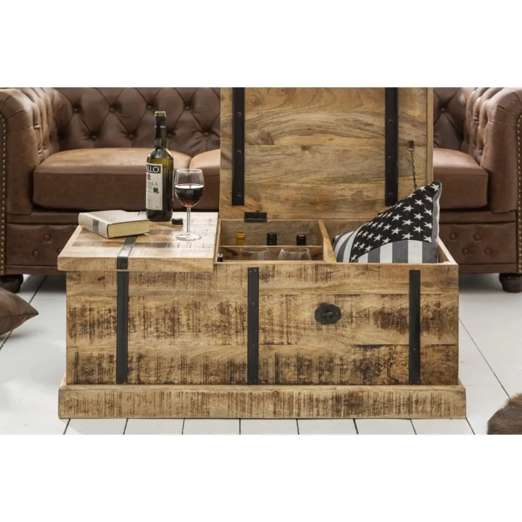 Tavolino da salotto cassapanca TRESORO 100 cm in legno di mango massiccio con porta bottiglie