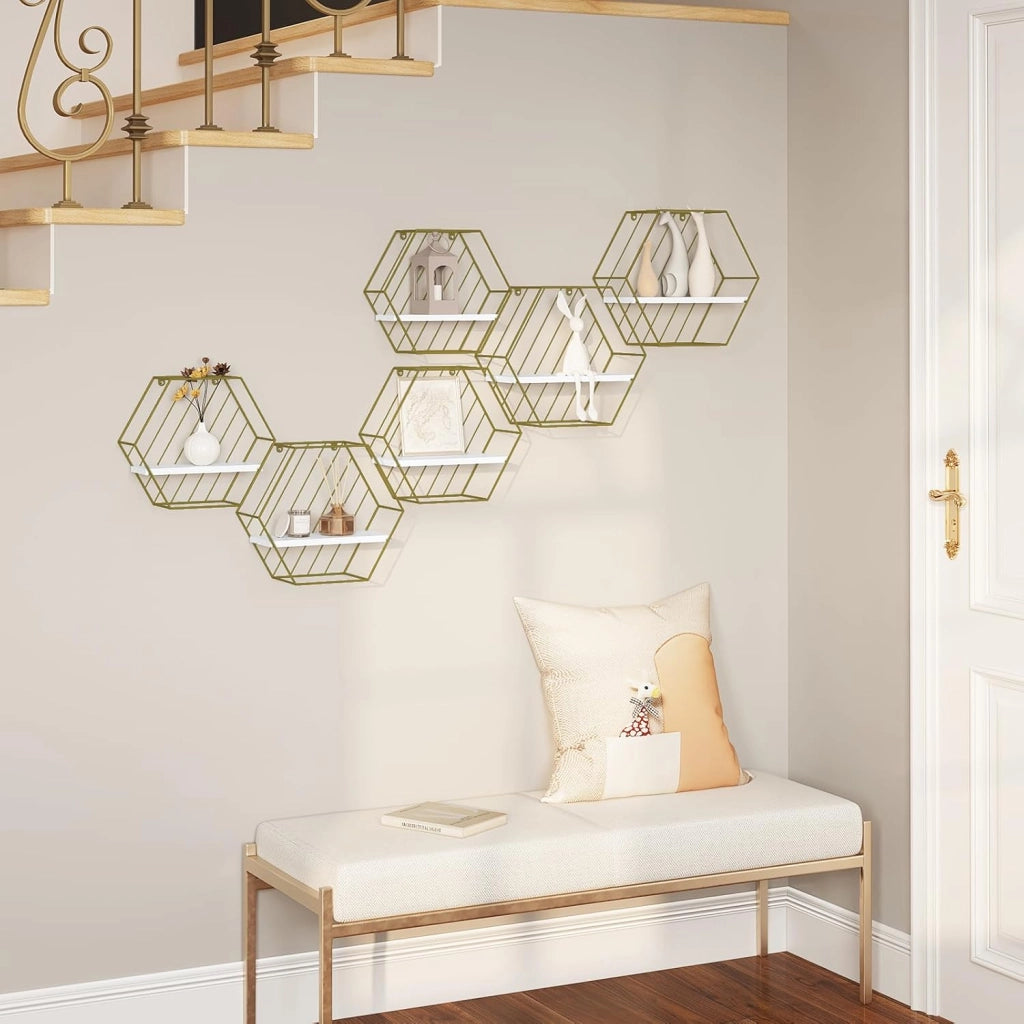 Set di 6 Mensole da Muro, Mensole Sospese per Cameretta, Cucina, Bagno, Decorazione da Parete per Soggiorno, Pannello Bianco+Telaio Dorato, MDF+Metallo