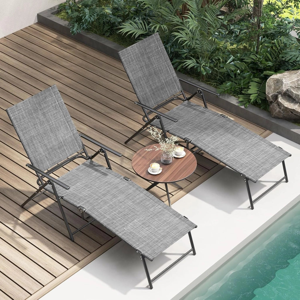 Set di 2 Sedie a Sdraio Pieghevolecon Schienale Regolabile e Poggiapiedi, Capacità di Carico 150 kg, Lettino Prendisole da Giardino Ideali per Patio, Giardino e Piscina, Grigio