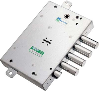 SERRATURA METALLO APPLICARE 52175 MOTTURA  DM M4 TRIPL+SCR IP.MM 28 E.MM 60 DX/SX
