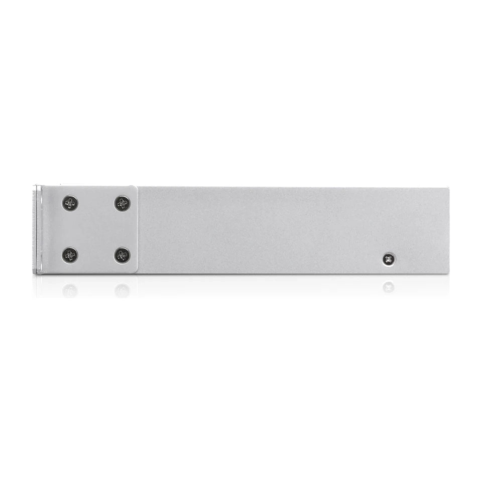 Ubiquiti UniFi 24-Port PoE Gestito L2/L3 Gigabit Ethernet (10/100/1000) Power over Ethernet (PoE) 1U Argento