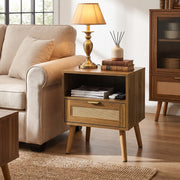 Comodino boho in rattan con cassetto e vano aperto per camera da letto colore noce 45 × 40 × 55 cm