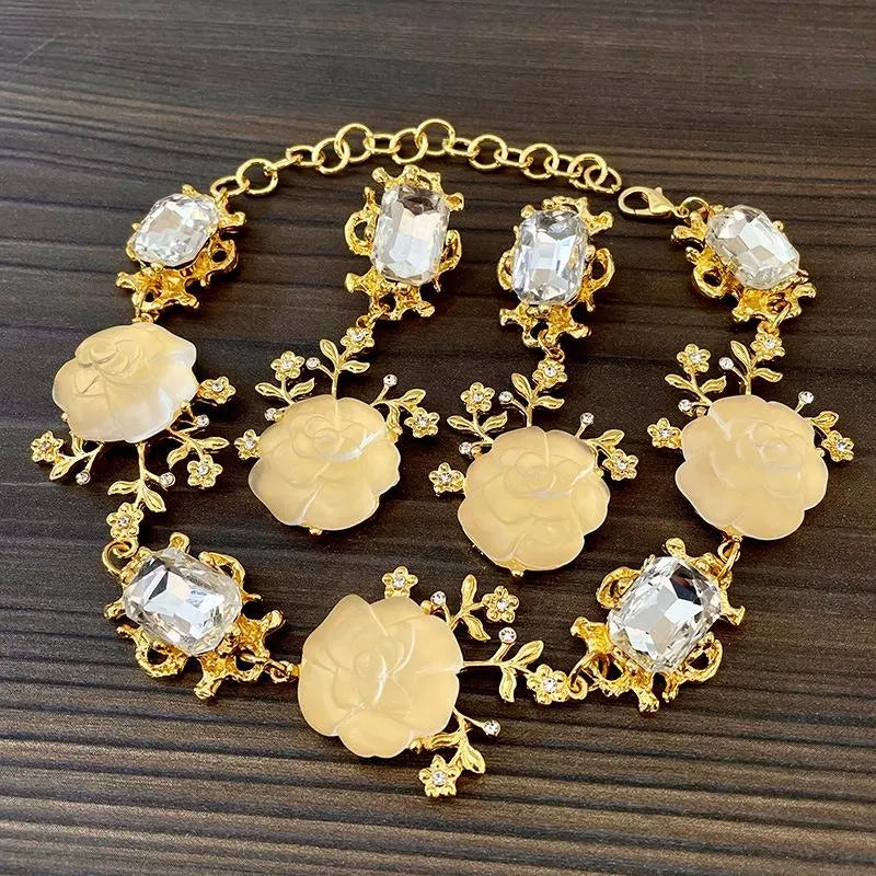 Collana vintage francese con rosa e diamanti, regalo di Natale o compleanno.