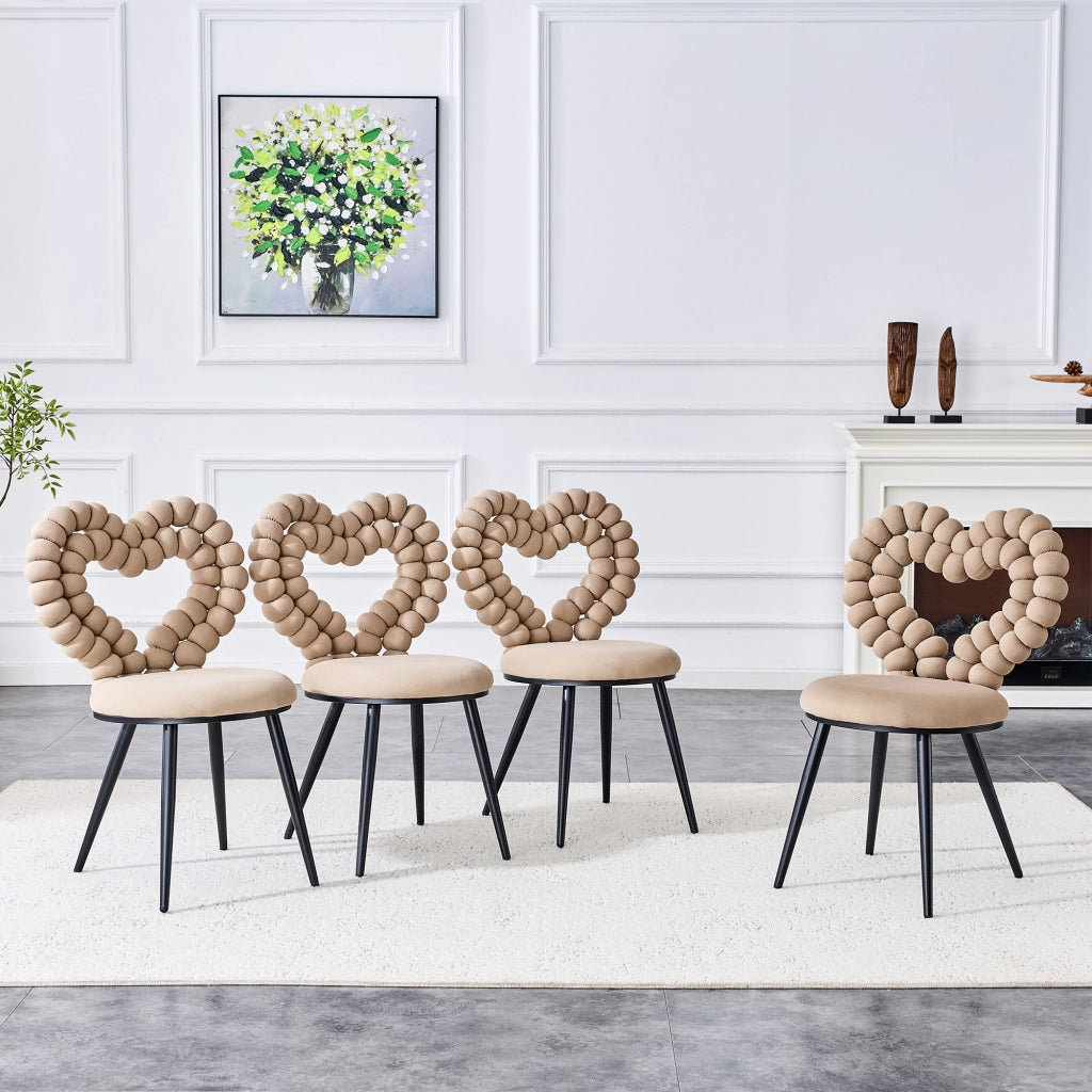 Chaise da pranzo in velluto set da 2 con schienale a cuori e gambe in metallo nero per sala da pranzo camel