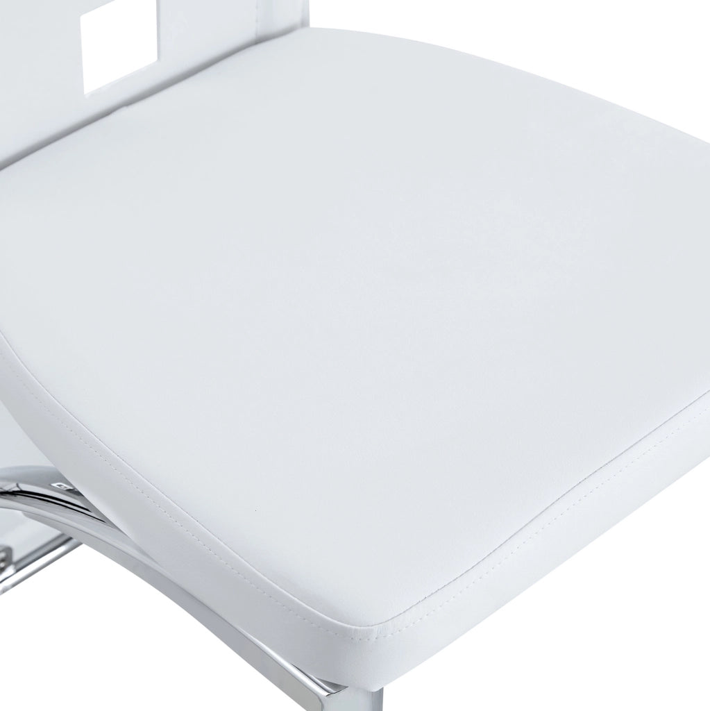 Set di 2 sedie da pranzo con schienale traforato in PU bianco e metallo argento